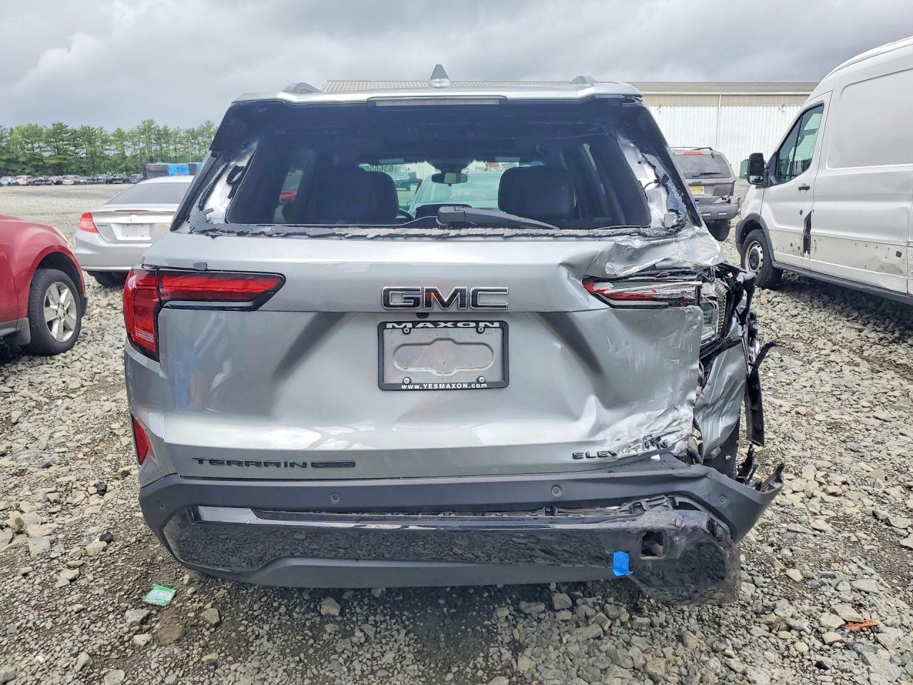 3GKALUEG9SL291018 · 2025 GMC TERRAIN · 6/13