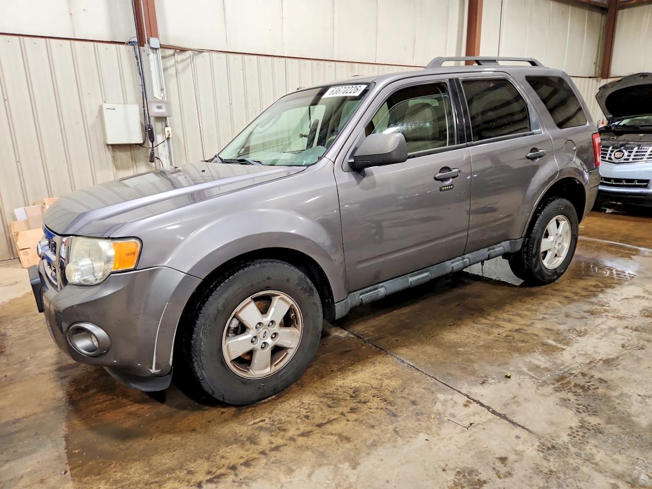 1FMCU0D78AKD30527 · 2010 FORD ESCAPE
