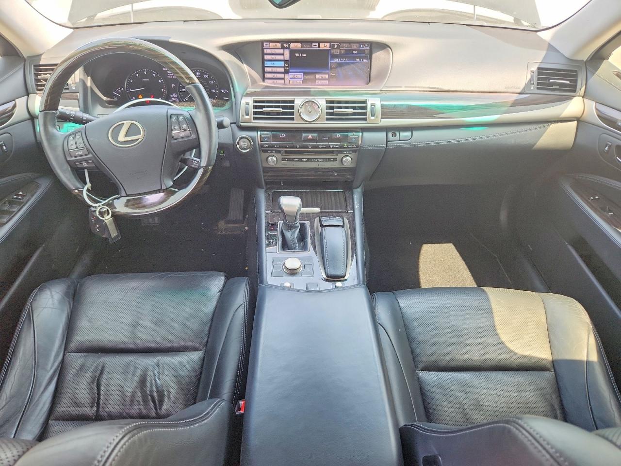 JTHBL5EFXE5125963 · 2014 LEXUS LS · 8/13