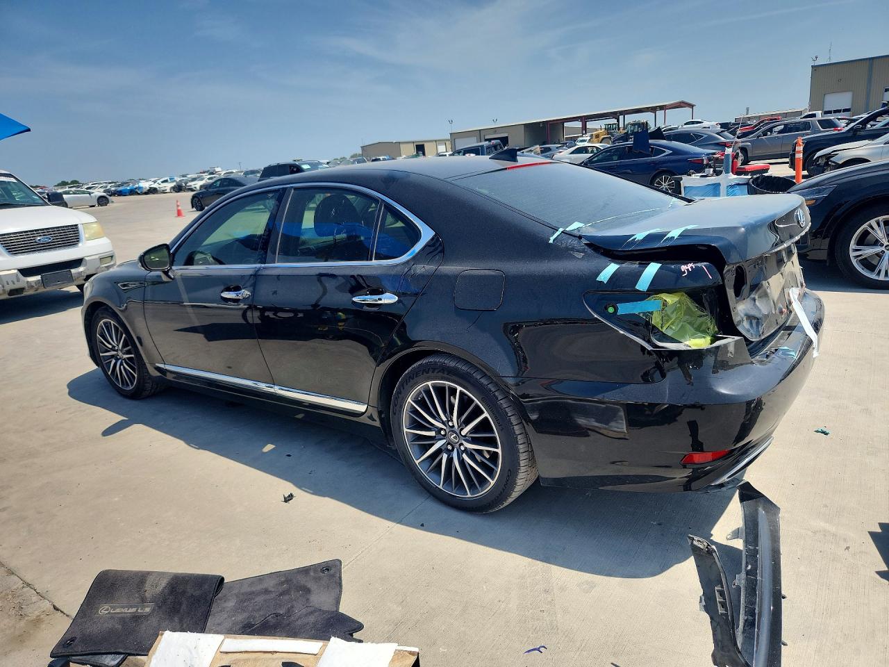 JTHBL5EFXE5125963 · 2014 LEXUS LS · 2/13