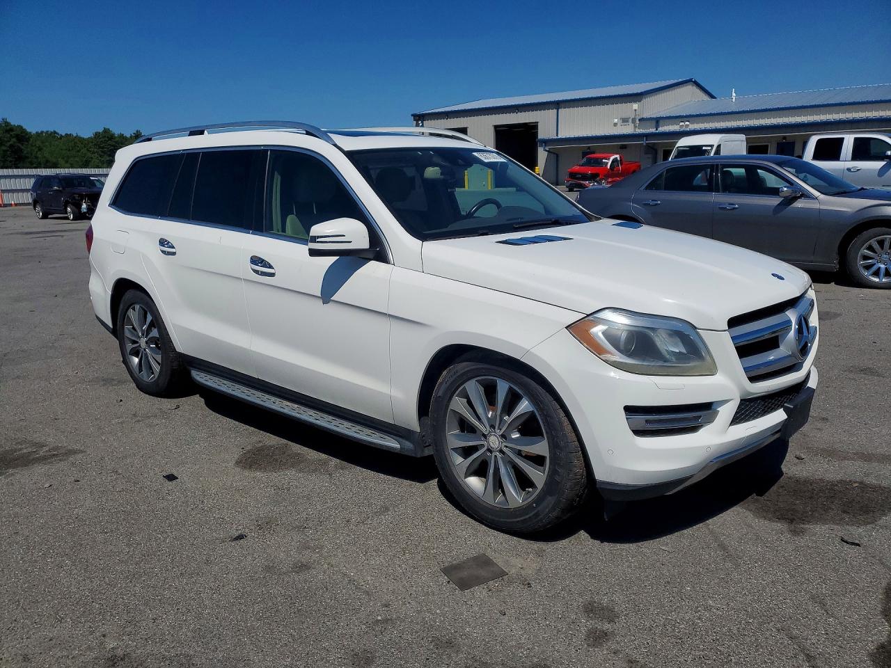 4JGDF7CE6EA291875 · 2014 MERCEDES-BENZ GL · 4/13