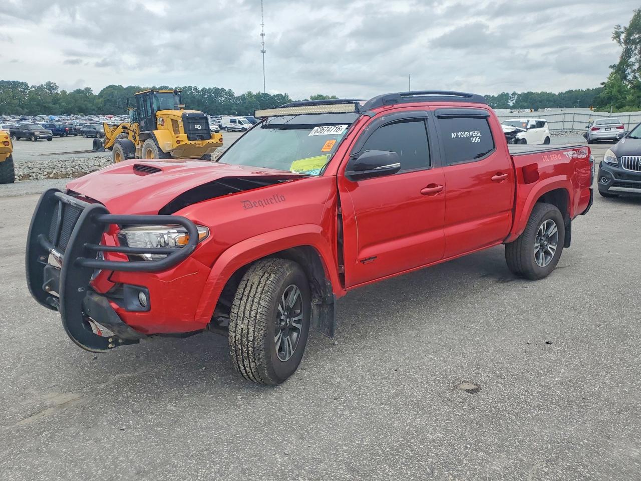 5TFCZ5AN9JX162437 · 2018 TOYOTA TACOMA