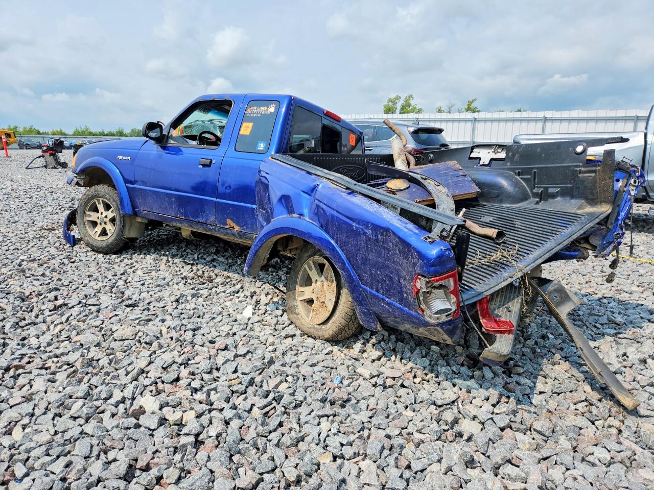 1FTYR44V52PB19498 · 2002 FORD RANGER · 2/12
