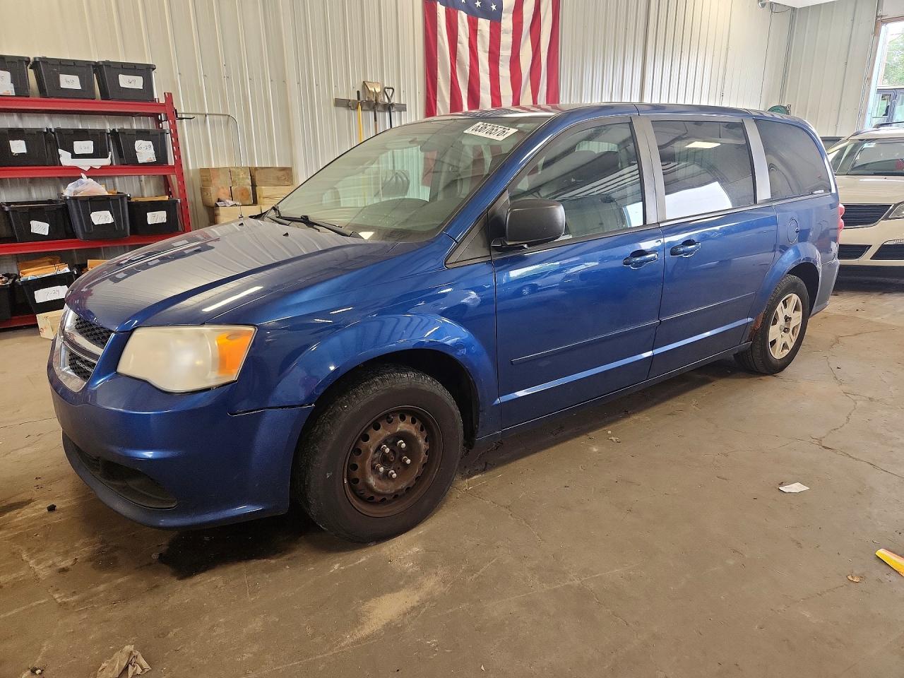 2D4RN4DG0BR722703 · 2011 DODGE GRAND CARAVAN