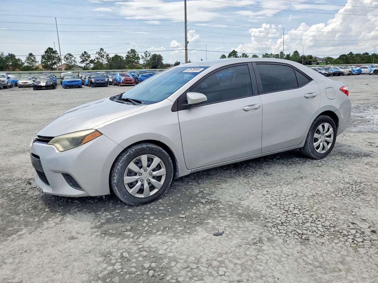 2T1BURHE5FC383370 · 2015 TOYOTA COROLLA