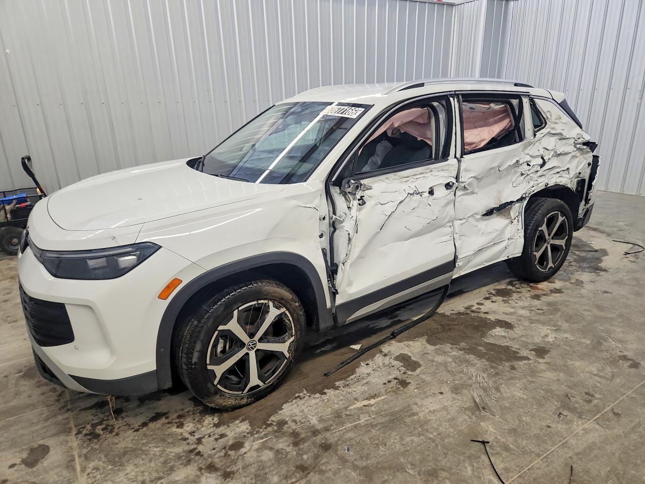 3VVER7RM9TM015870 · 2026 VOLKSWAGEN TIGUAN