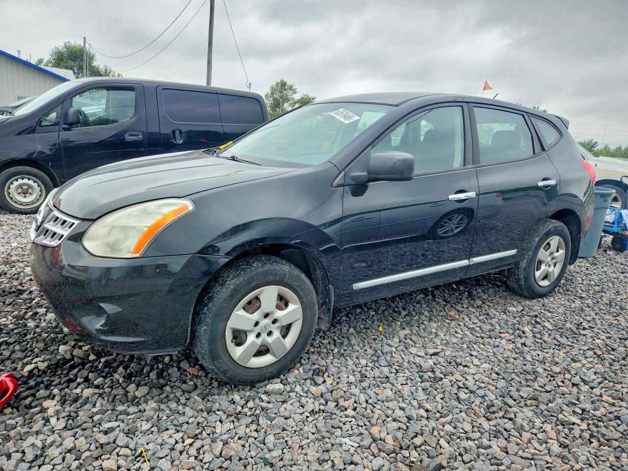 JN8AS5MV1BW661106 · 2011 NISSAN ROGUE