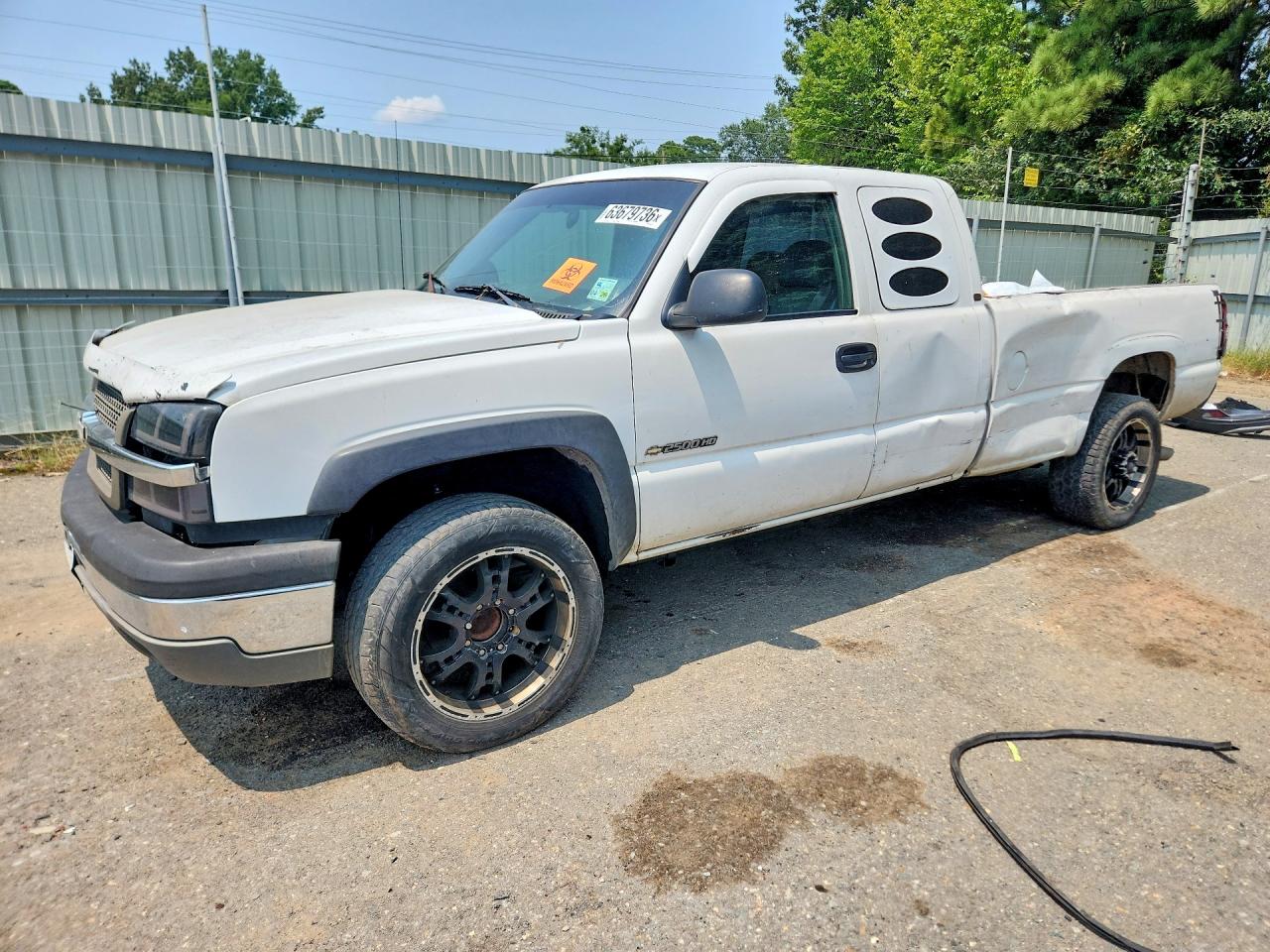 1GCHC29U53E148633 · 2003 CHEVROLET SILVERADO