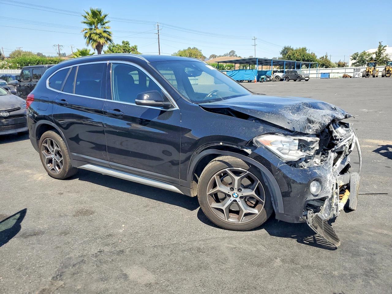 WBXHT3C54K5L91567 · 2019 BMW X1 · 4/13