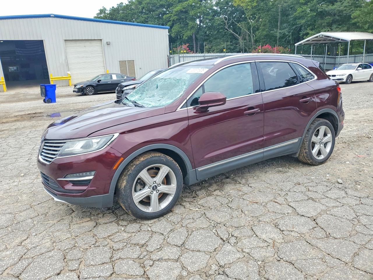 5LMCJ1C94GUJ15609 · 2016 LINCOLN MKC