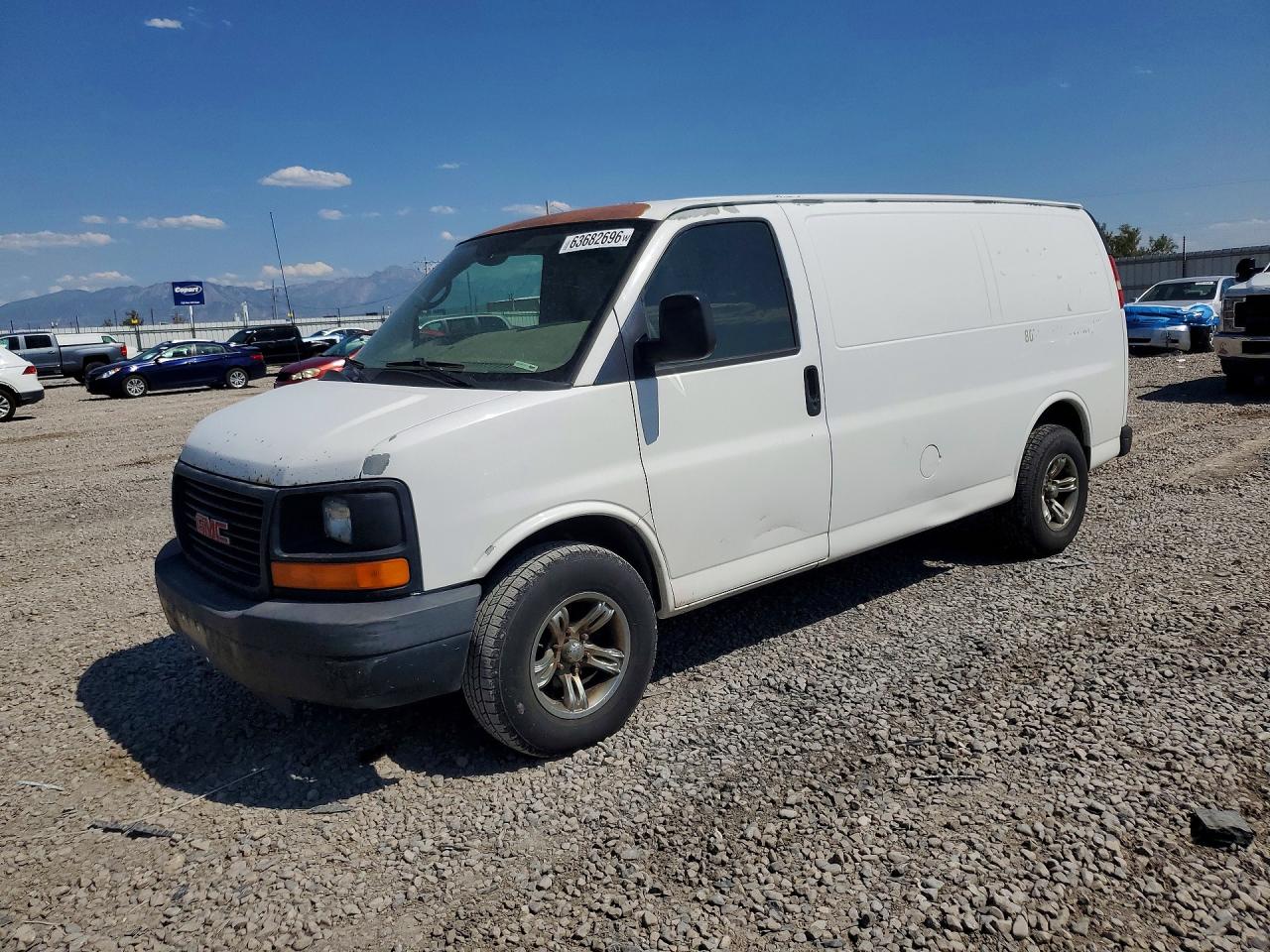 1GTFG15X581105561 · 2008 GMC SAVANA