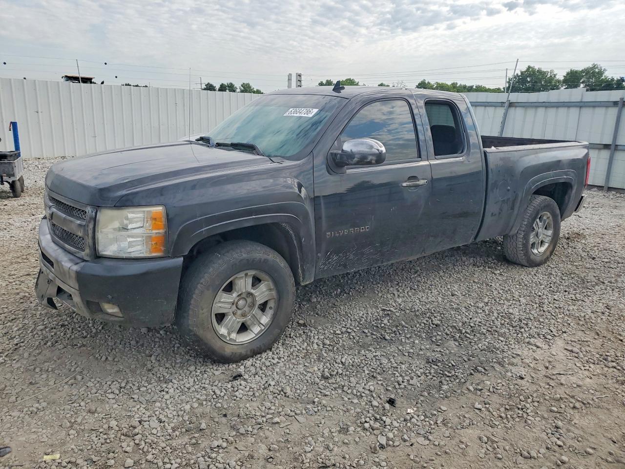 1GCRKSE3XBZ224049 · 2011 CHEVROLET SILVERADO