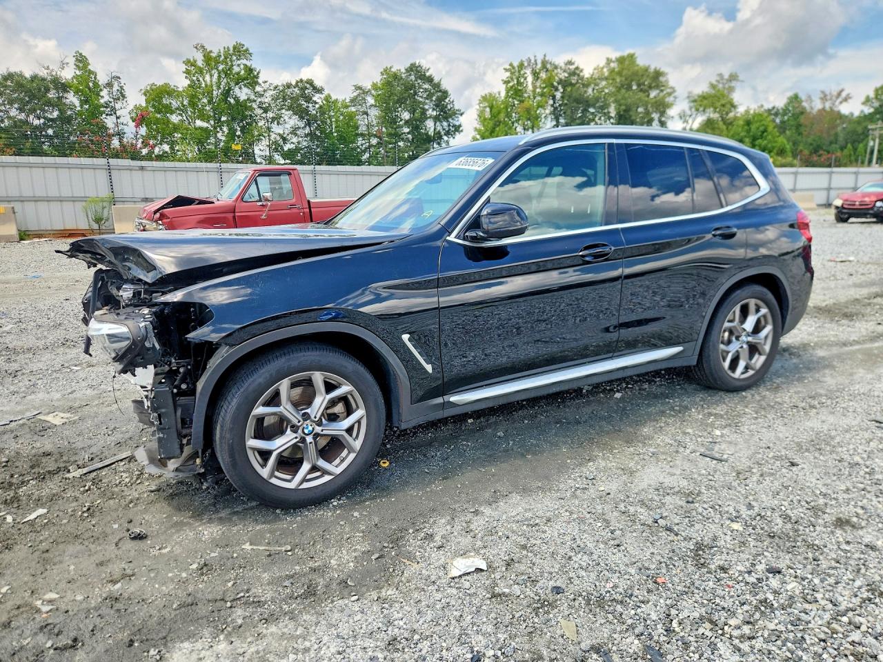 5UXTY3C02M9E50657 · 2021 BMW X3