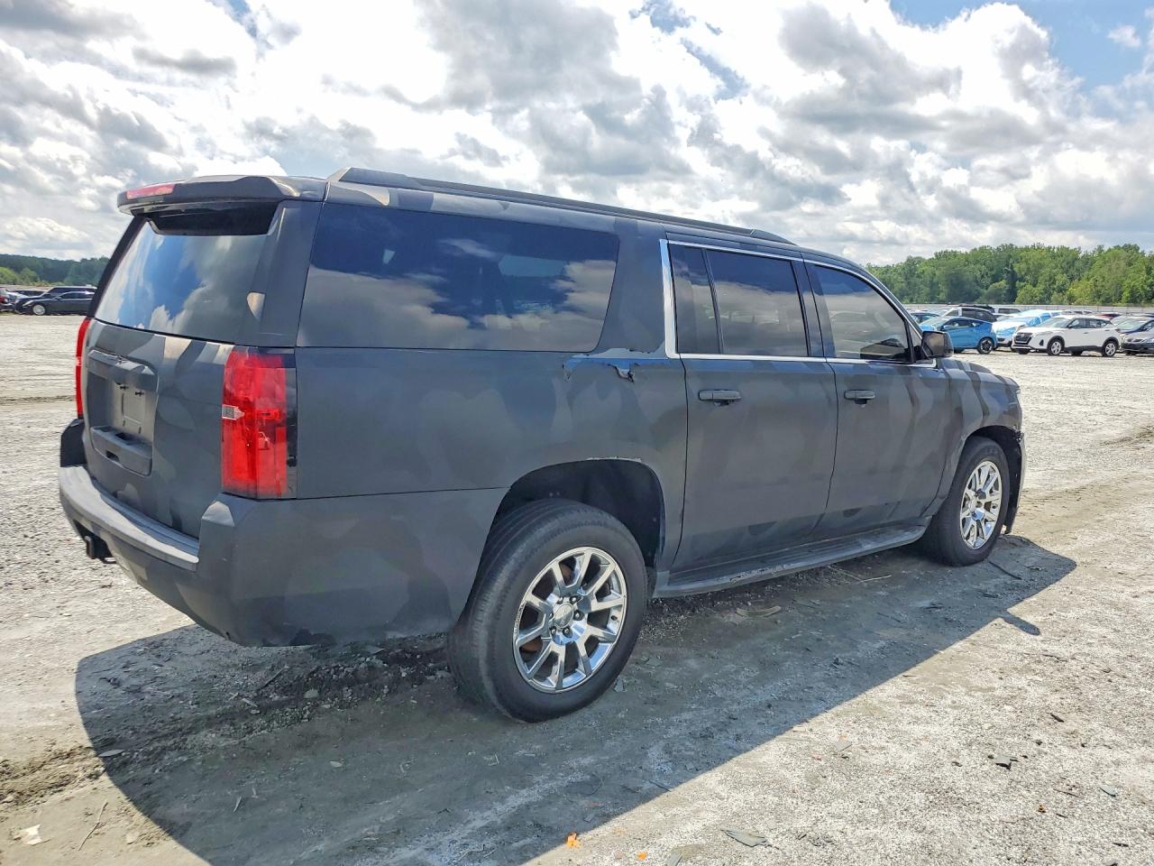 1GNSKHKC6LR307320 · 2020 CHEVROLET SUBURBAN · 3/14