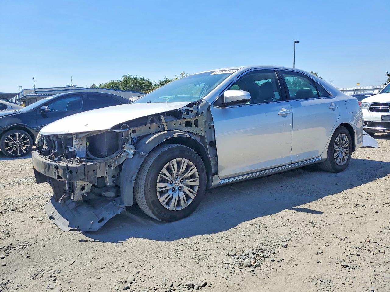 2014 TOYOTA CAMRY
