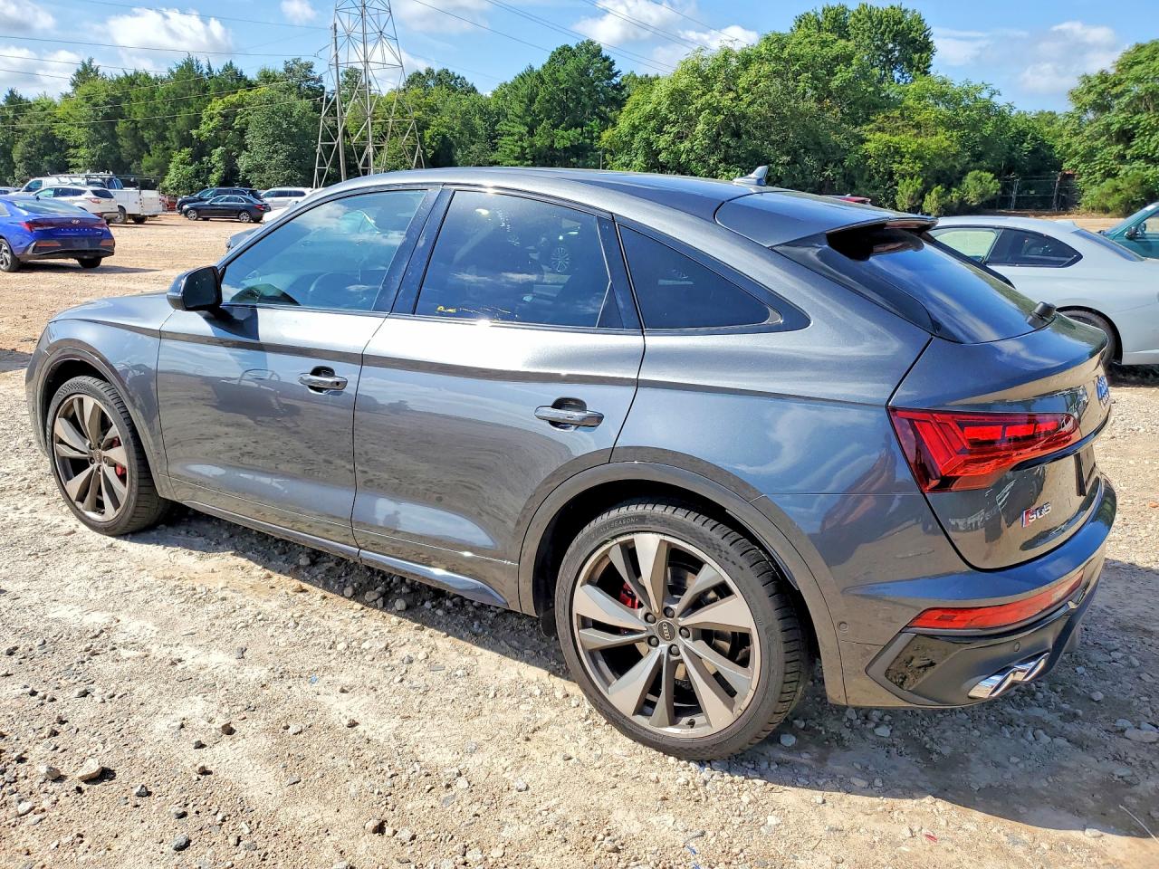 WA134BFY7M2070710 · 2021 AUDI SQ5 · 2/13