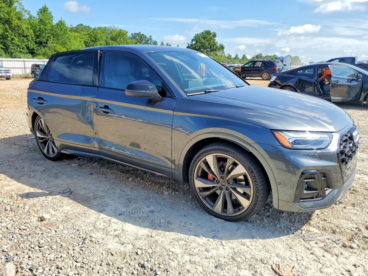 WA134BFY7M2070710 · 2021 AUDI SQ5 · 4/13