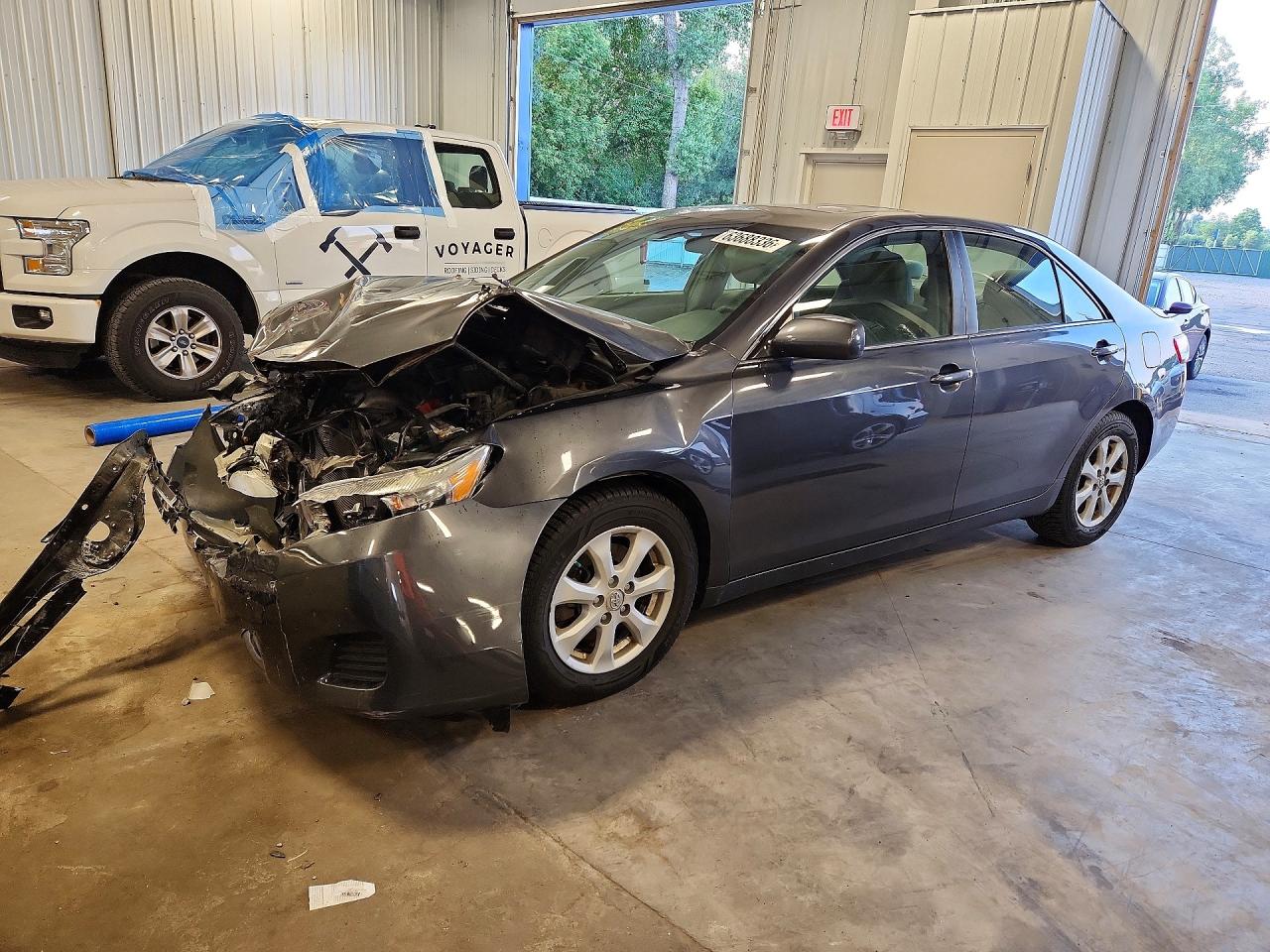 4T4BF3EKXBR141352 · 2011 TOYOTA CAMRY