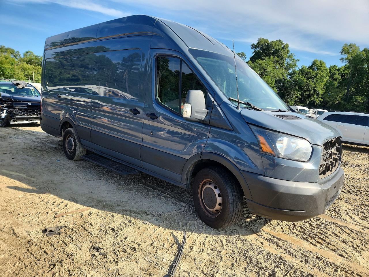 1FTYR3XM1KKB34087 · 2019 FORD TRANSIT · 4/14