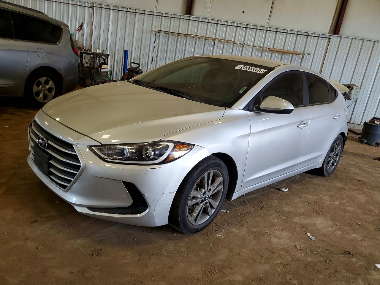 5NPD84LF9JH221652 · 2018 HYUNDAI ELANTRA
