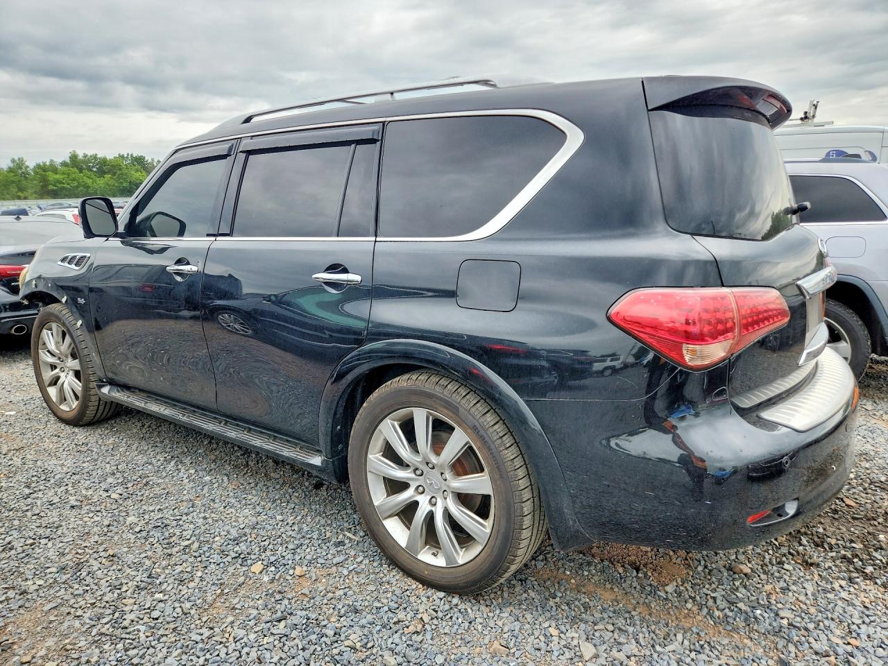 JN8AZ2NC3E9351369 · 2014 INFINITI QX80 · 2/13
