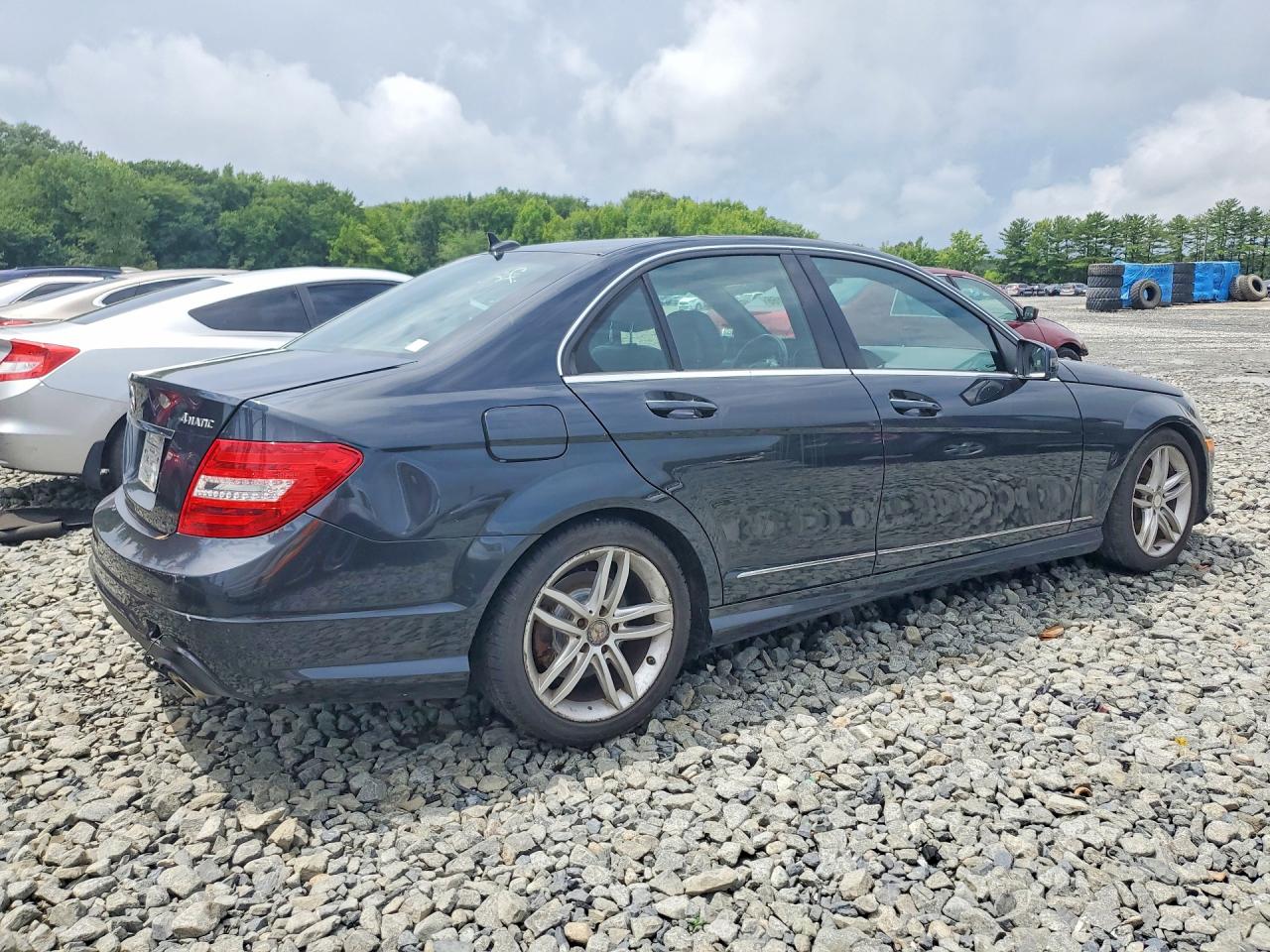 WDDGF8BB0CF857176 · 2012 MERCEDES-BENZ C · 3/12