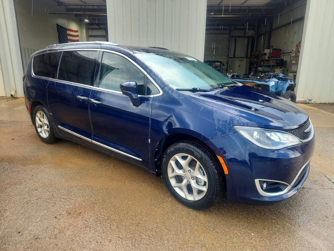2C4RC1BG6JR182762 · 2018 CHRYSLER PACIFICA · 4/14