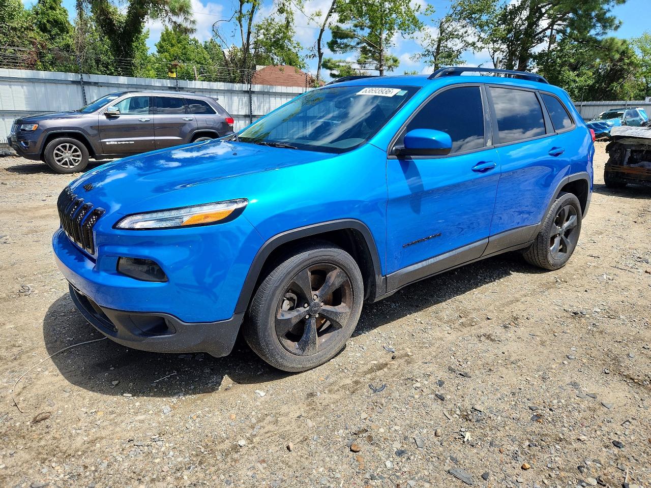 1C4PJLCB4JD551858 · 2018 JEEP CHEROKEE