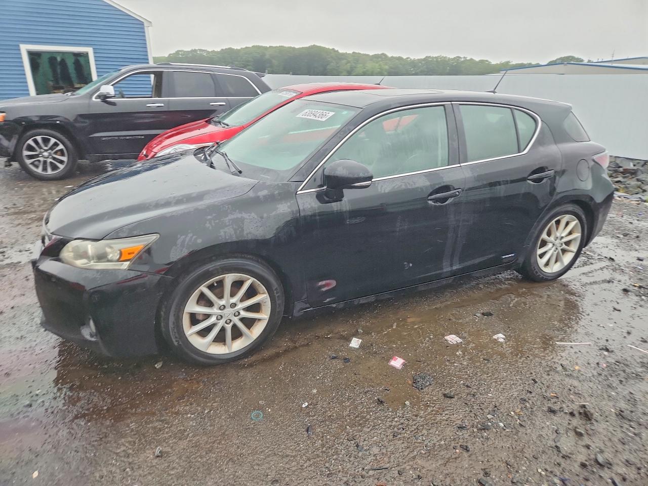 JTHKD5BH6D2165914 · 2013 LEXUS CT