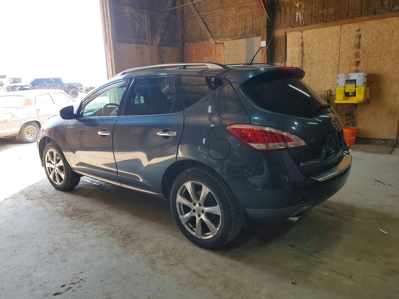 JN8AZ1MW6DW320171 · 2013 NISSAN MURANO · 2/13