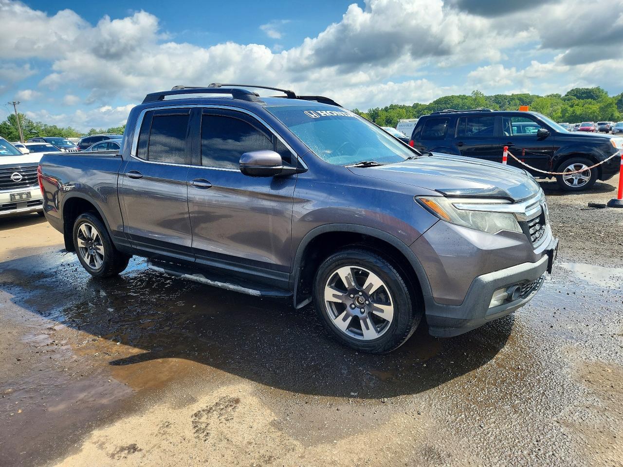 5FPYK3F51HB002488 · 2017 HONDA RIDGELINE · 4/13