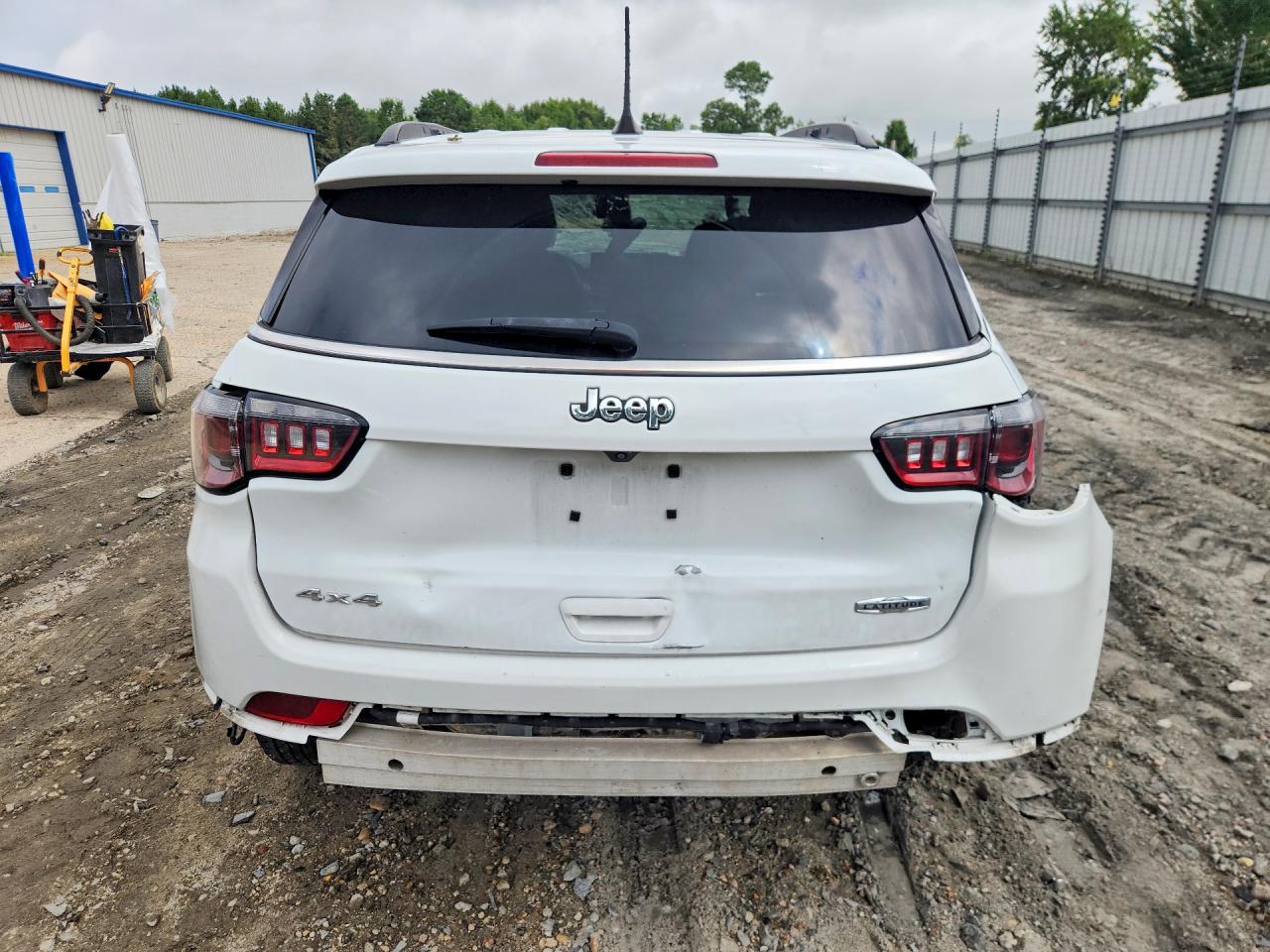 3C4NJDBN0PT562268 · 2023 JEEP COMPASS · 6/13