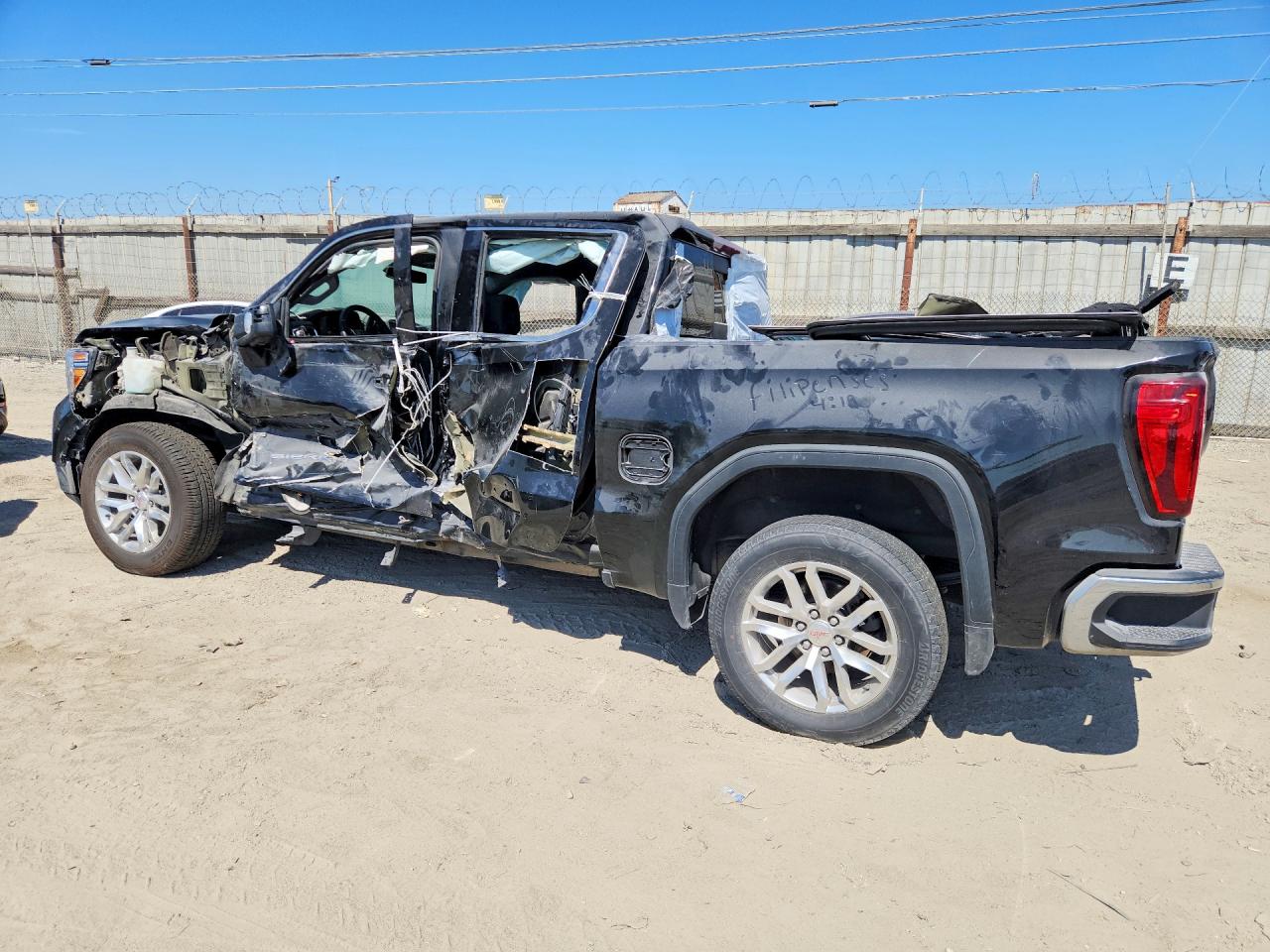 3GTP8DED9NG177532 · 2022 GMC SIERRA LIMITED · 2/12