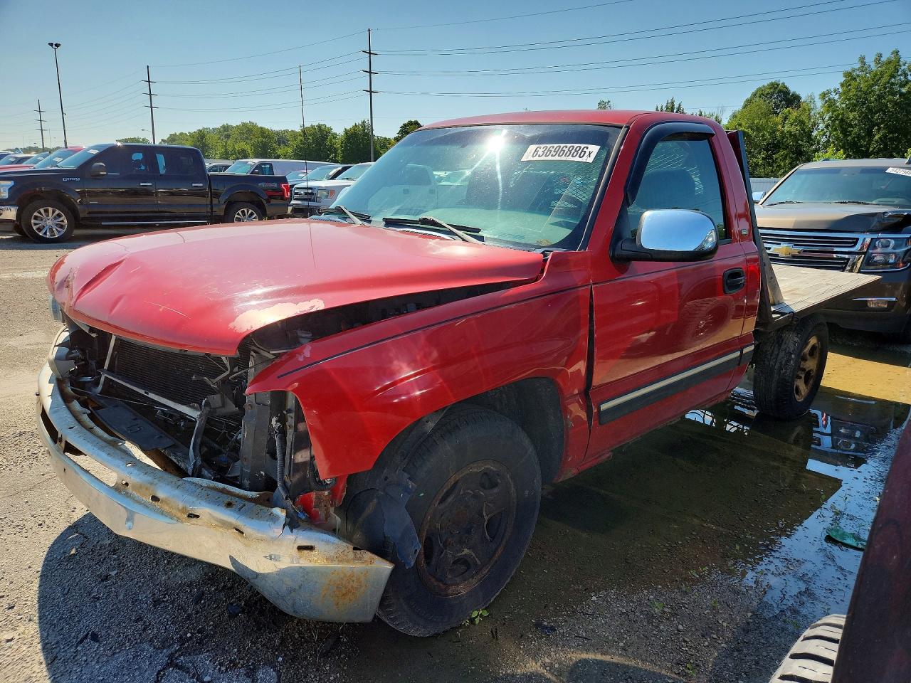 1GCEC14W12Z210557 · 2002 CHEVROLET SILVERADO