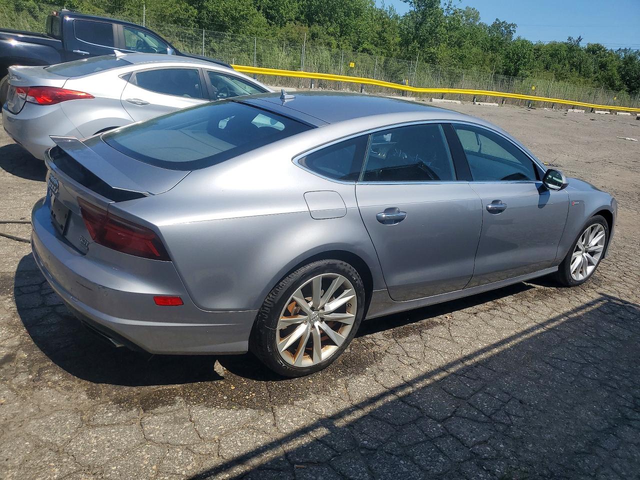 WAU2GAFC8GN126404 · 2016 AUDI A7 · 3/12