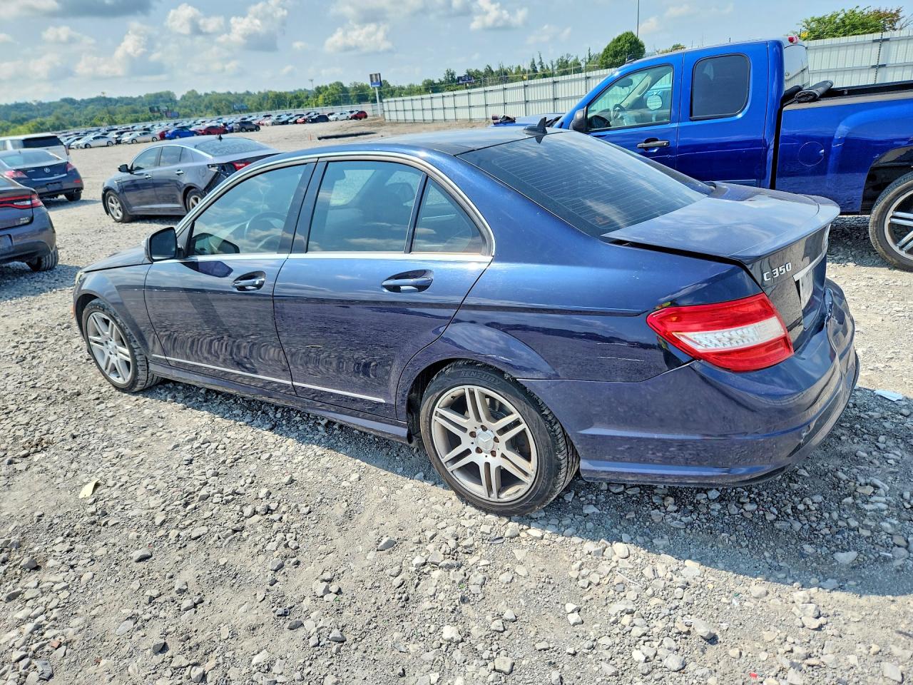 WDDGF56X18F045025 · 2008 MERCEDES-BENZ C · 2/12