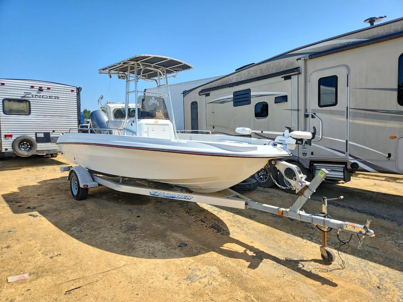 TRBS1248E202 · 2002 TRIUMPH 190 BAY