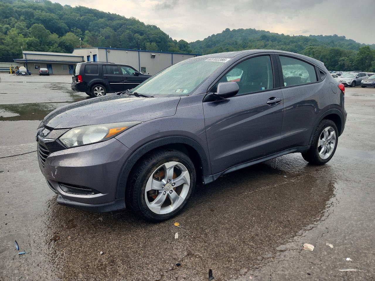 3CZRU6H35HM702685 · 2017 HONDA HR-V