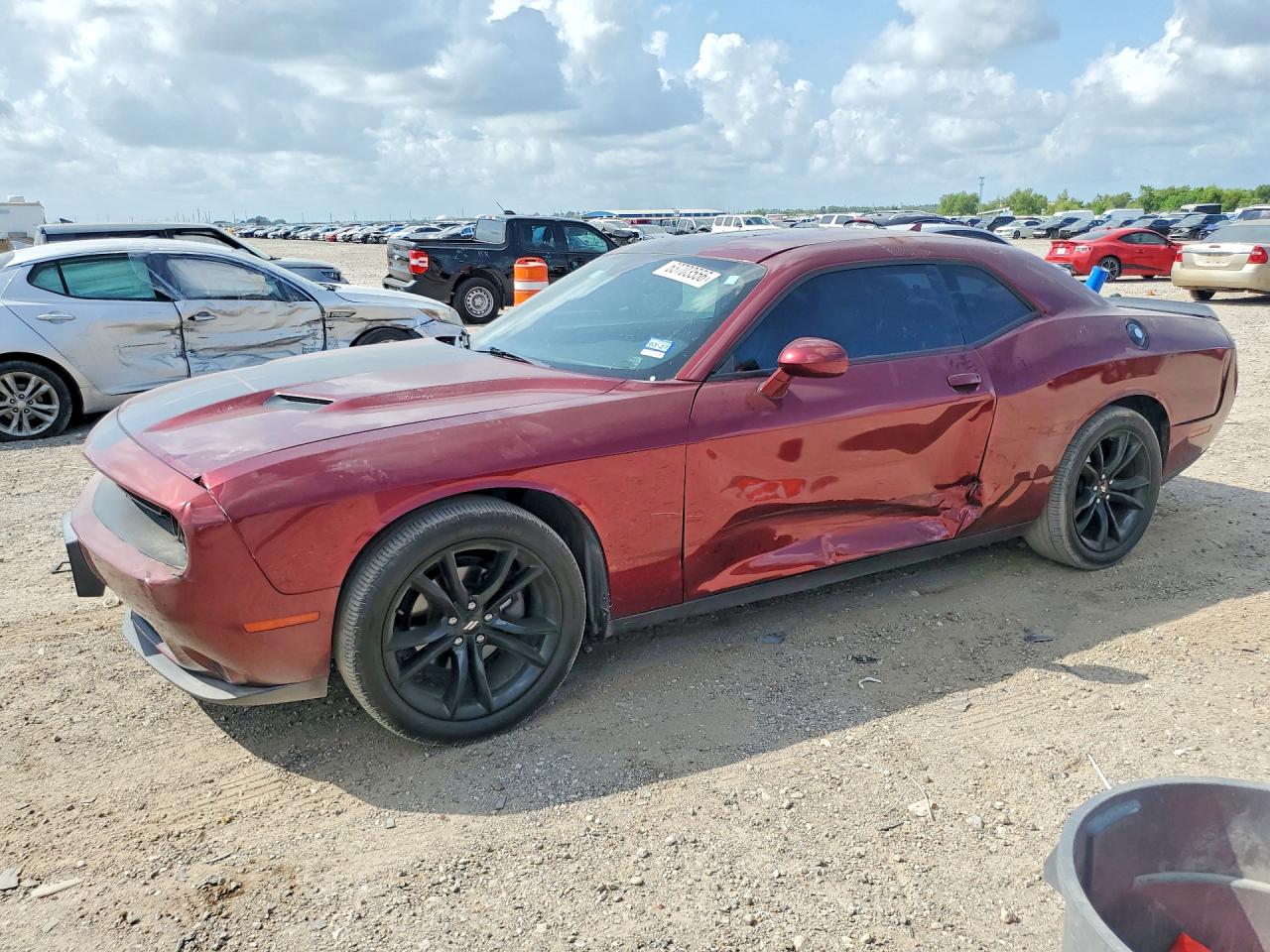 2C3CDZAG5JH161477 · 2018 DODGE CHALLENGER