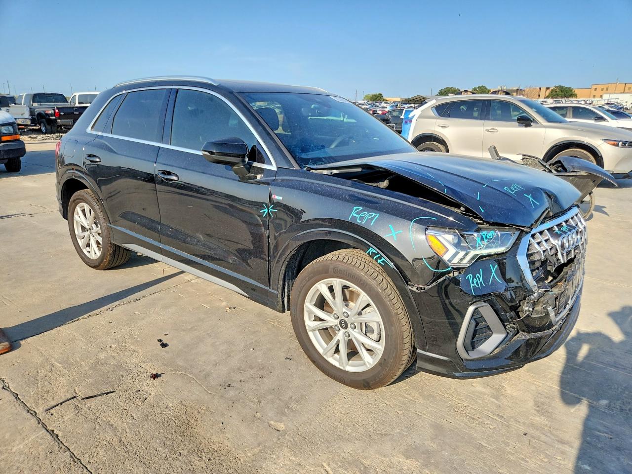 WA1DECF35S1087813 · 2025 AUDI Q3 · 4/12