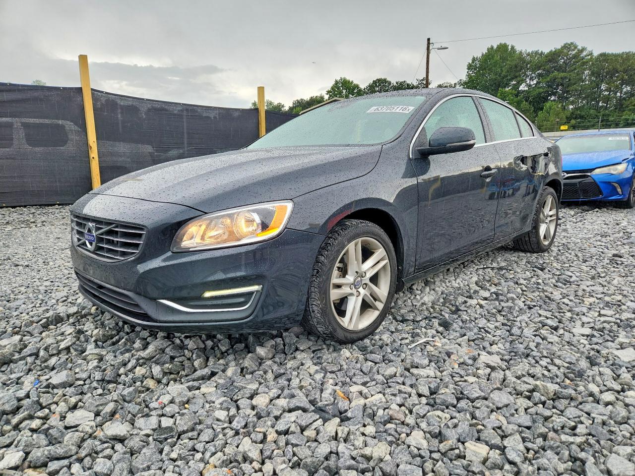 2015 VOLVO S60