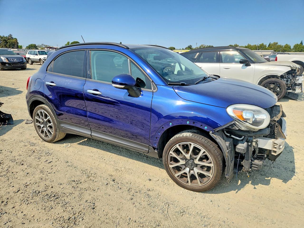 ZFBCFXCB7HP592665 · 2017 FIAT 500X · 4/13