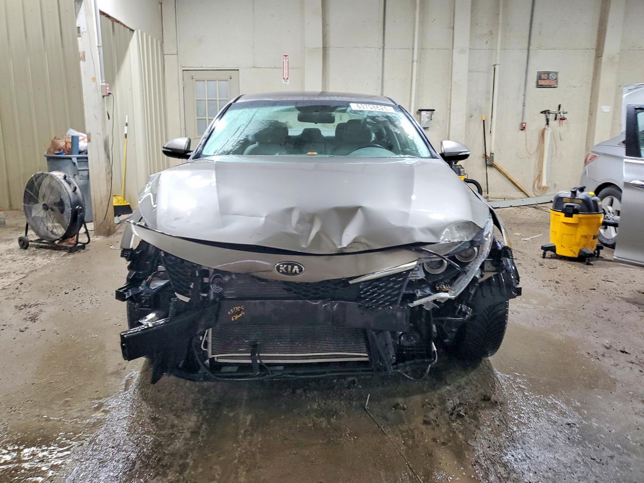 5XXGU4L38GG053067 · 2016 KIA OPTIMA · 5/13