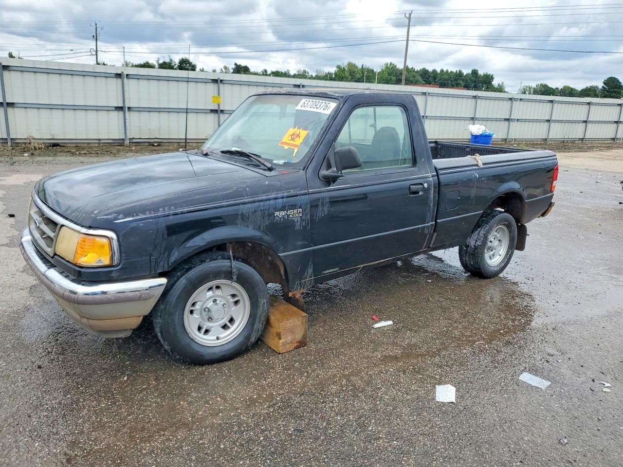 1FTCR10A8SUC30060 · 1995 FORD RANGER