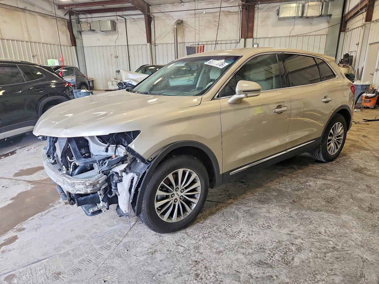 2LMPJ6KP6HBL41468 · 2017 LINCOLN MKX