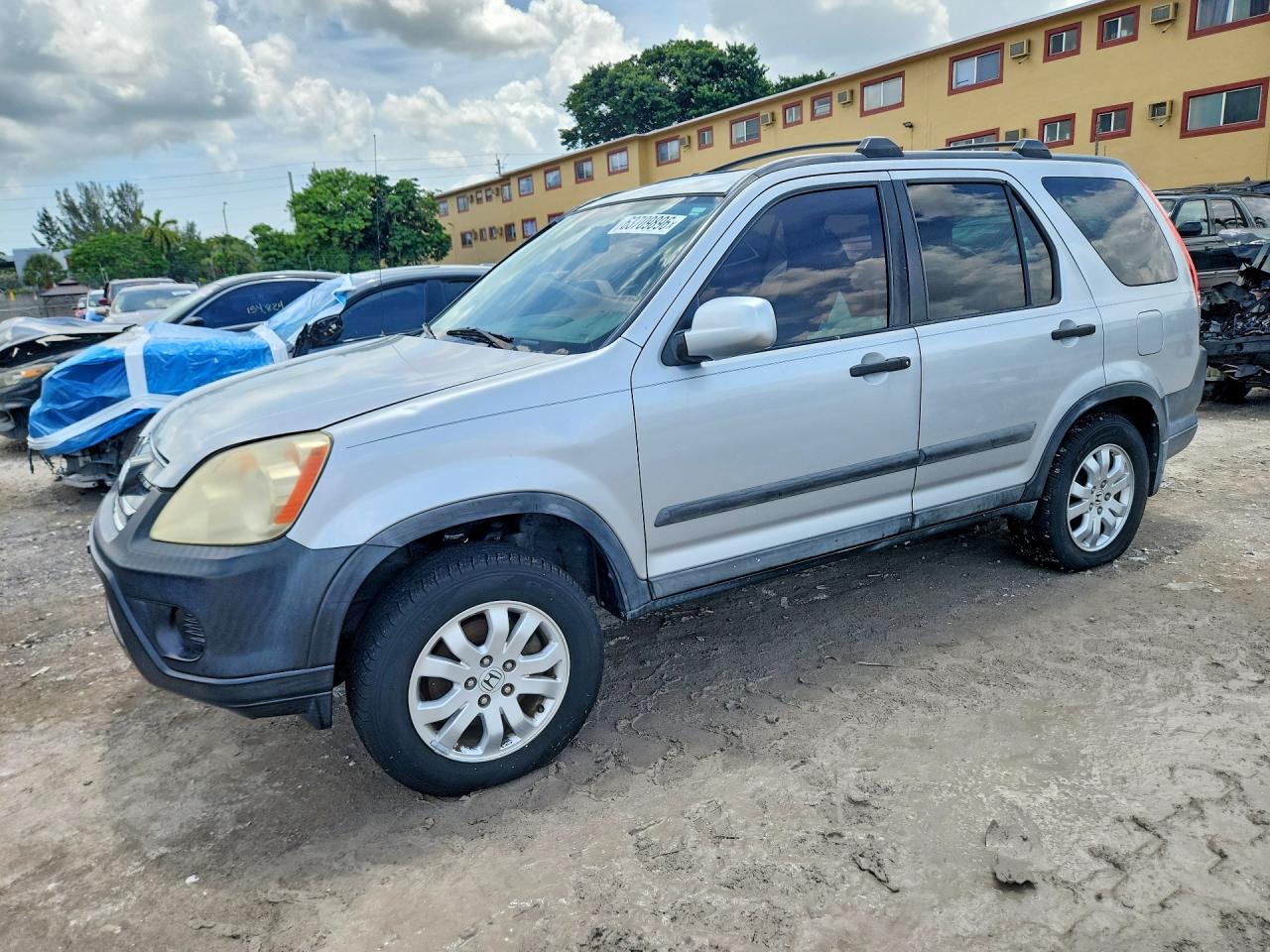 SHSRD788X5U327182 · 2005 HONDA CR-V