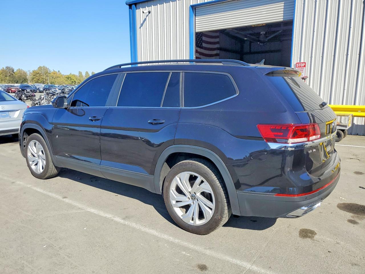 1V2WR2CA6MC576324 · 2021 VOLKSWAGEN ATLAS · 2/13