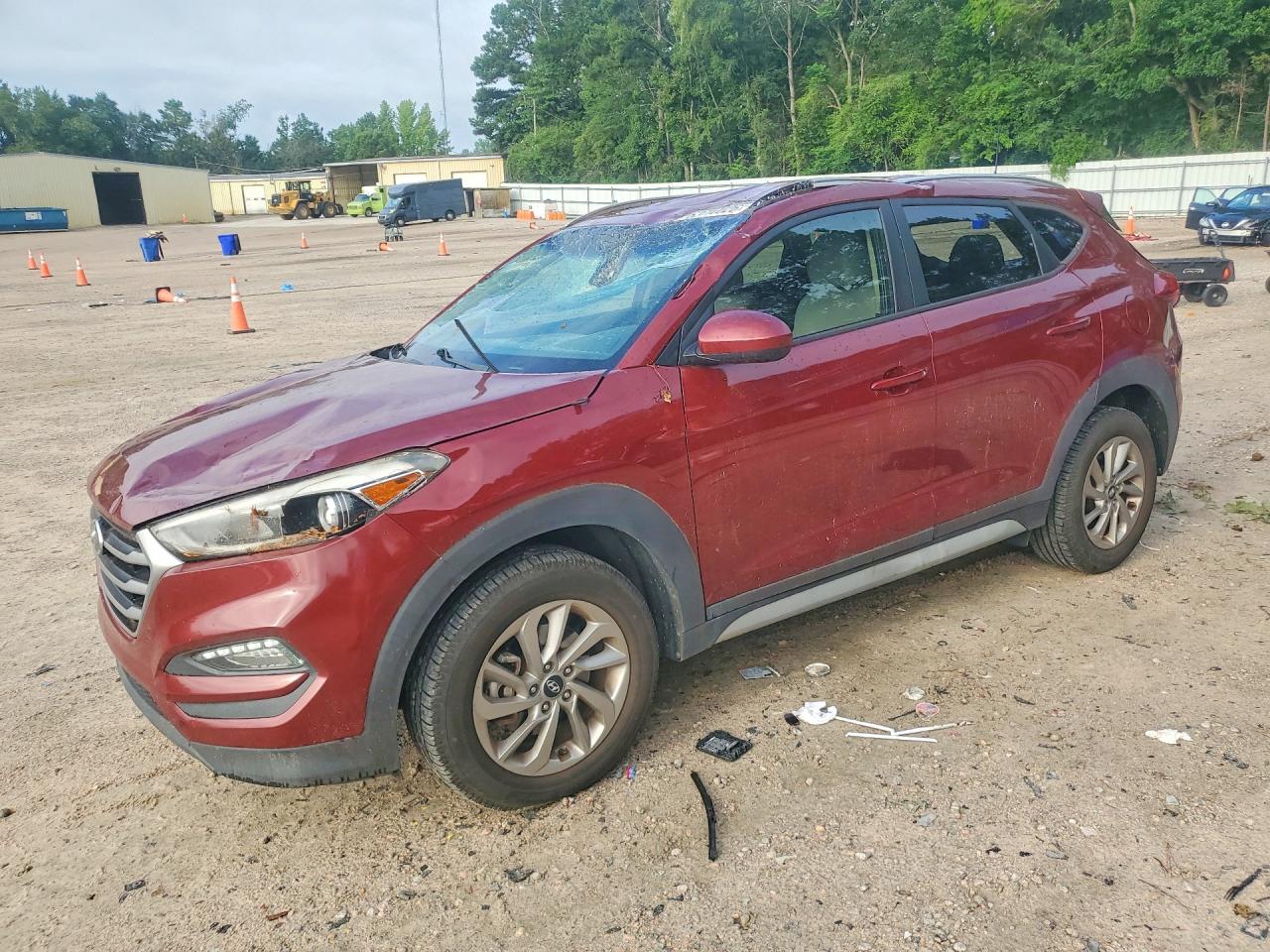 KM8J33A44JU832073 · 2018 HYUNDAI TUCSON