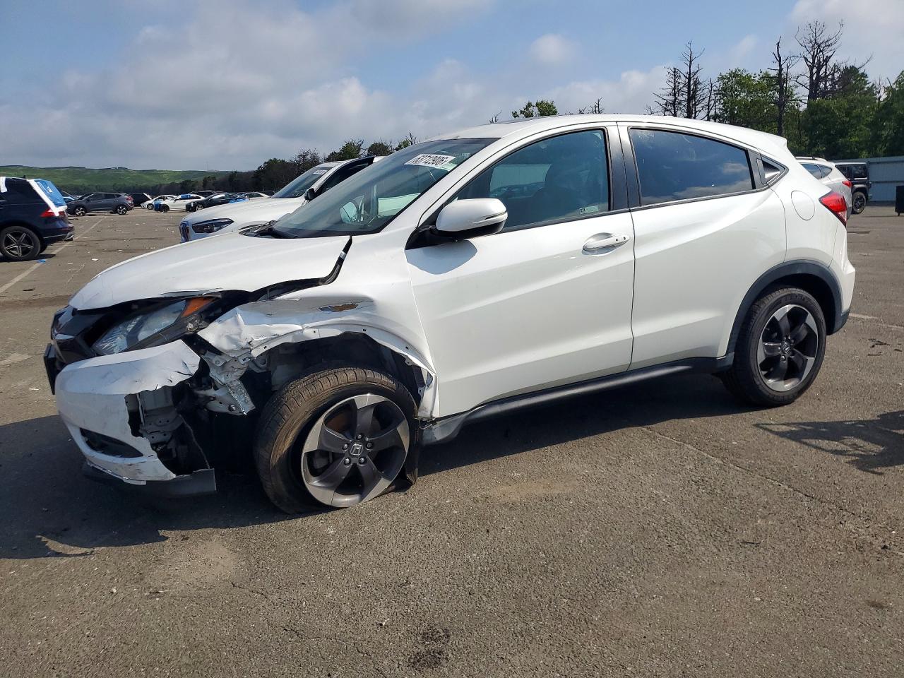 3CZRU6H58JM725028 · 2018 HONDA HR-V