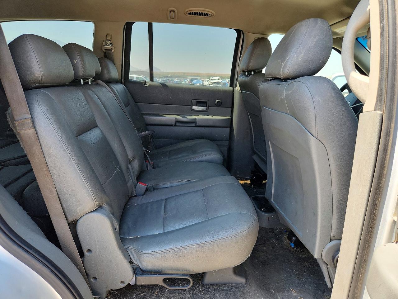 1D4HD48N56F144179 · 2006 DODGE DURANGO · 10/12
